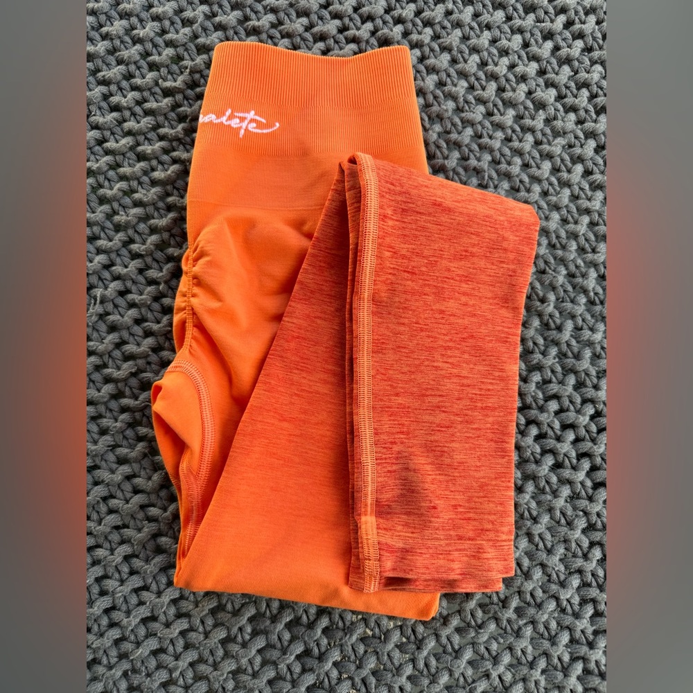 NEW Alphalete Amplify Leggings Size Xs  Strawberry